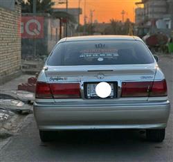 تۆیۆتا کراون